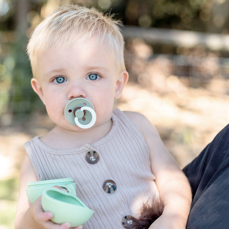Mint Eco-Friendly Pacifier Holder